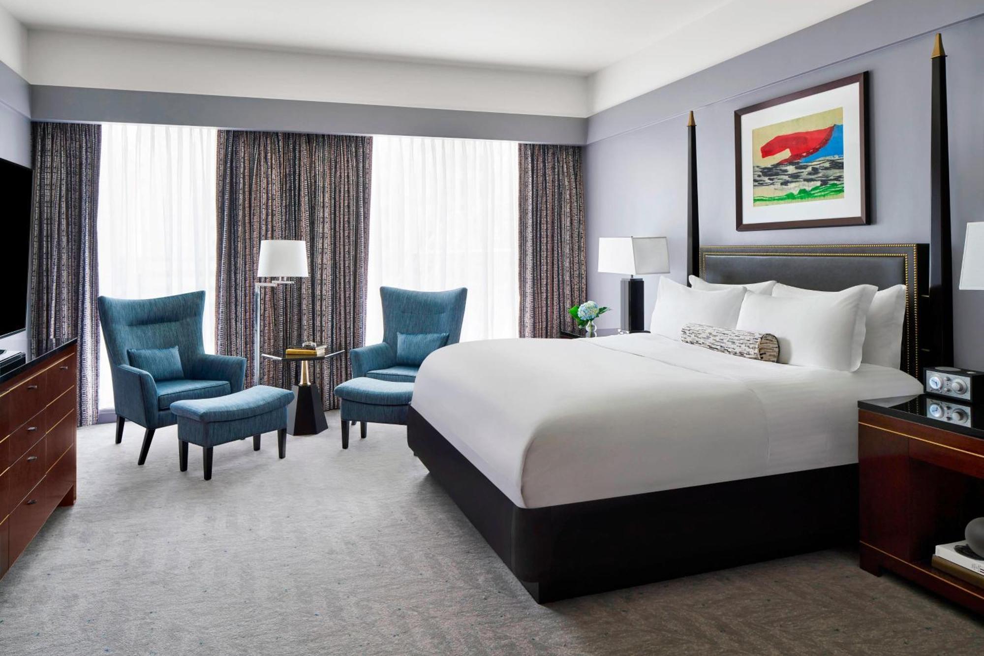 The Ritz-Carlton, Charlotte Hotel Exterior photo